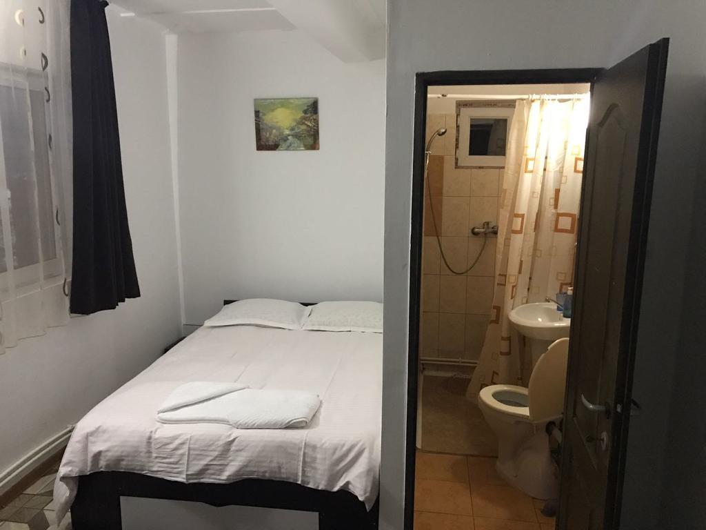 Pensiunea Marcello Iasi Exteriör bild