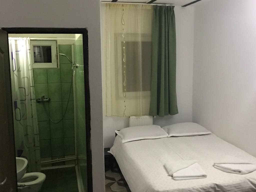 Pensiunea Marcello Iasi Exteriör bild