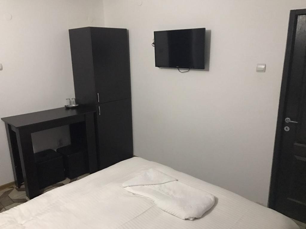 Pensiunea Marcello Iasi Exteriör bild